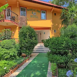 Hotel Mandalinn